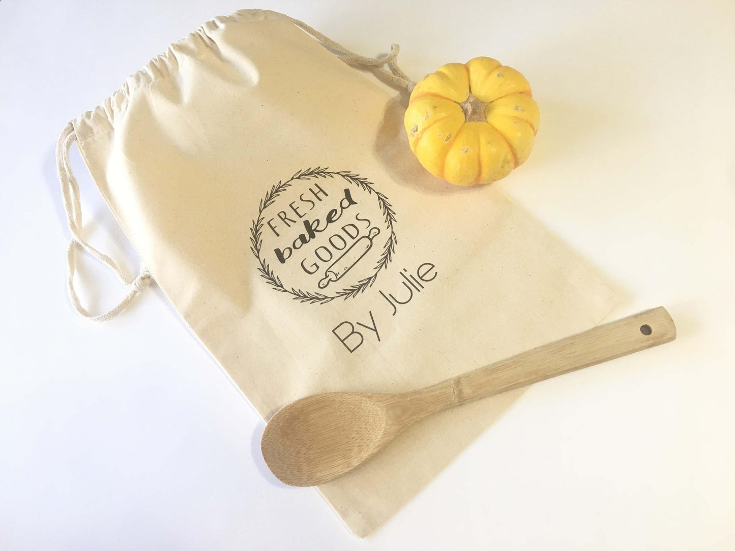 Personalized Farmhouse Bread Bag, Cloth bread bag, Bakery Bag, Bakery Gift Bag, kitchen decor bread keeper for Bread Storage