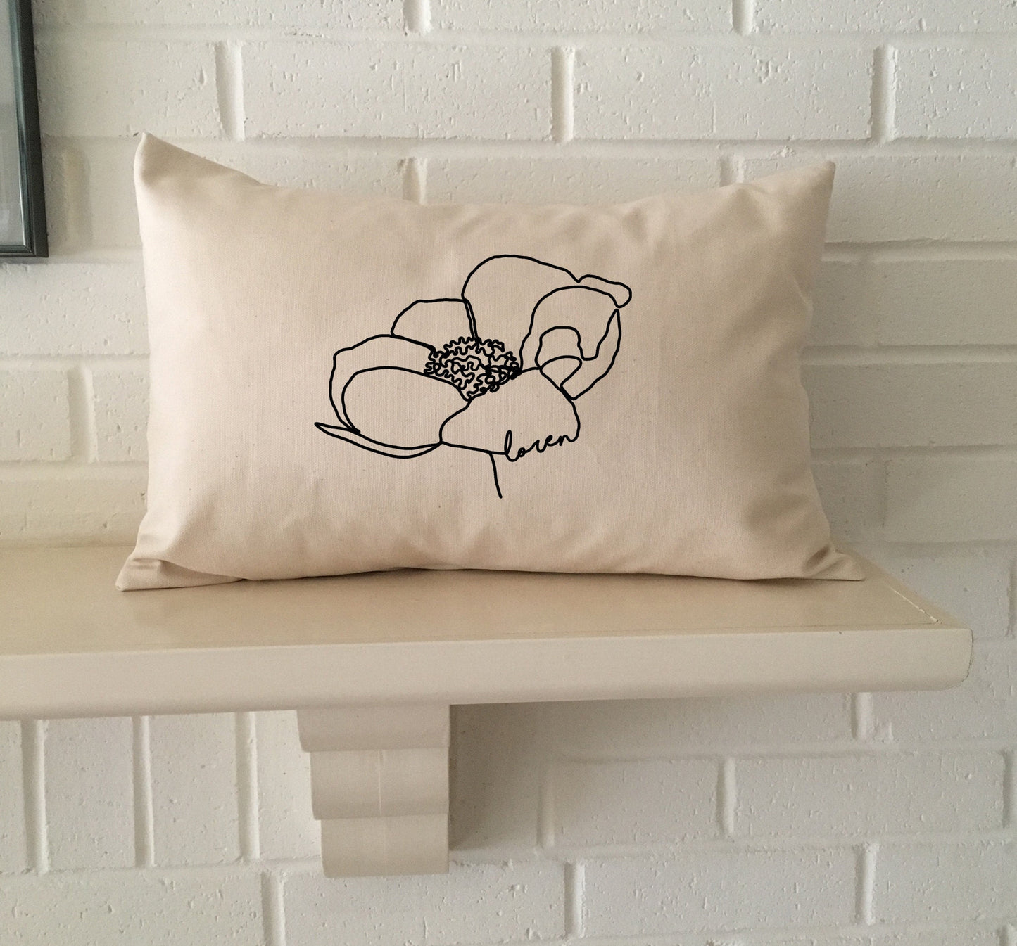 Personalized single line drawing poppy flower name pillow, August birth flower custom name lumbar pillow, great gift or accent for your home