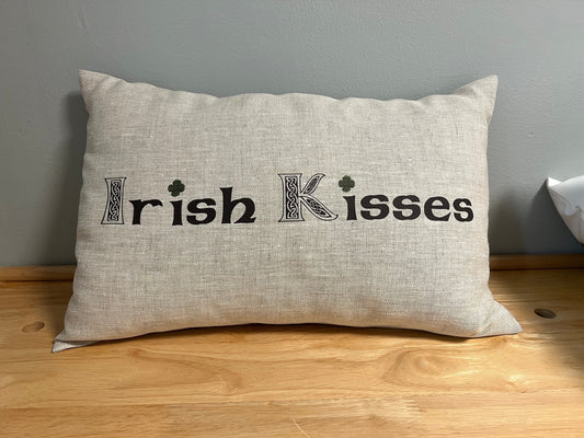 Pillow Shamrock | Irish Kisses | Irish Linen Home Decor | Celtic Decorative Pillows | Irish Pillow | Saint Patricks Decor | Rustic holiday